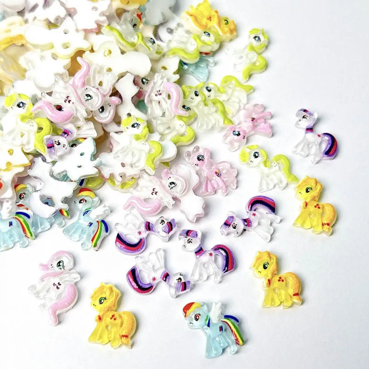 Random Mixed Resin Colored Pony Nail Charms Cute Cartoon Rainbow Horse Nail Art Decoration Phone Case Accessories for DIY Crafts