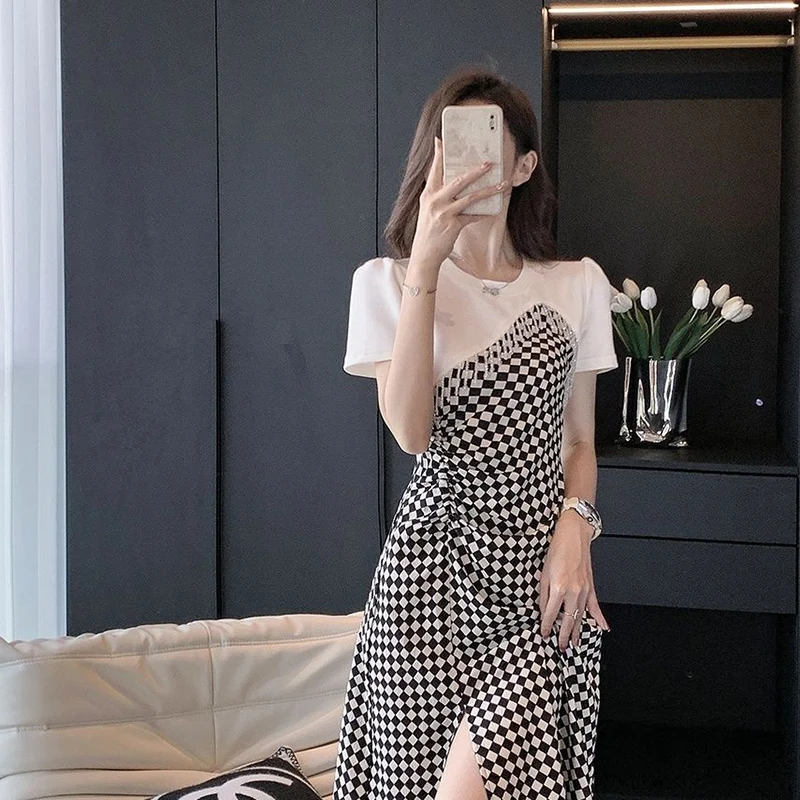 

150kg Wearable Summer Spliced Hit Color Women Knee Length Dresses Black White Plaid Print Pleated Split Fork Fashion Clothes New