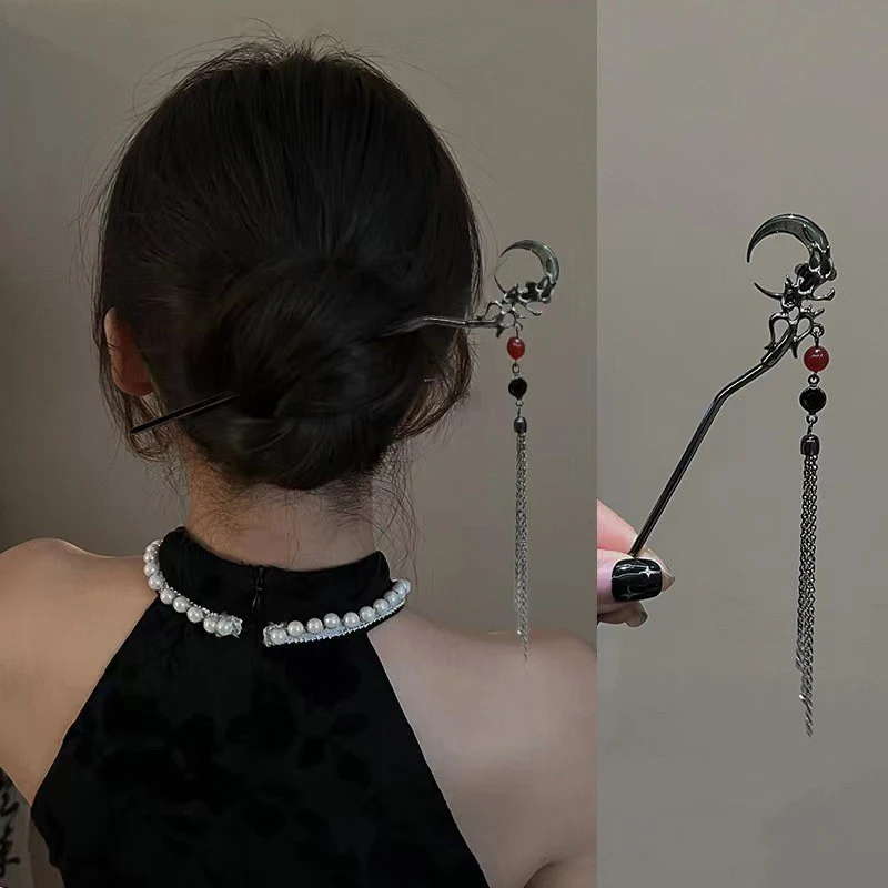 Pinces à cheveux rétro lune pour femmes, épingle à cheveux pompon de style chinois, bâtons de cheveux en métal, épingle à cheveux en forme de baguettes