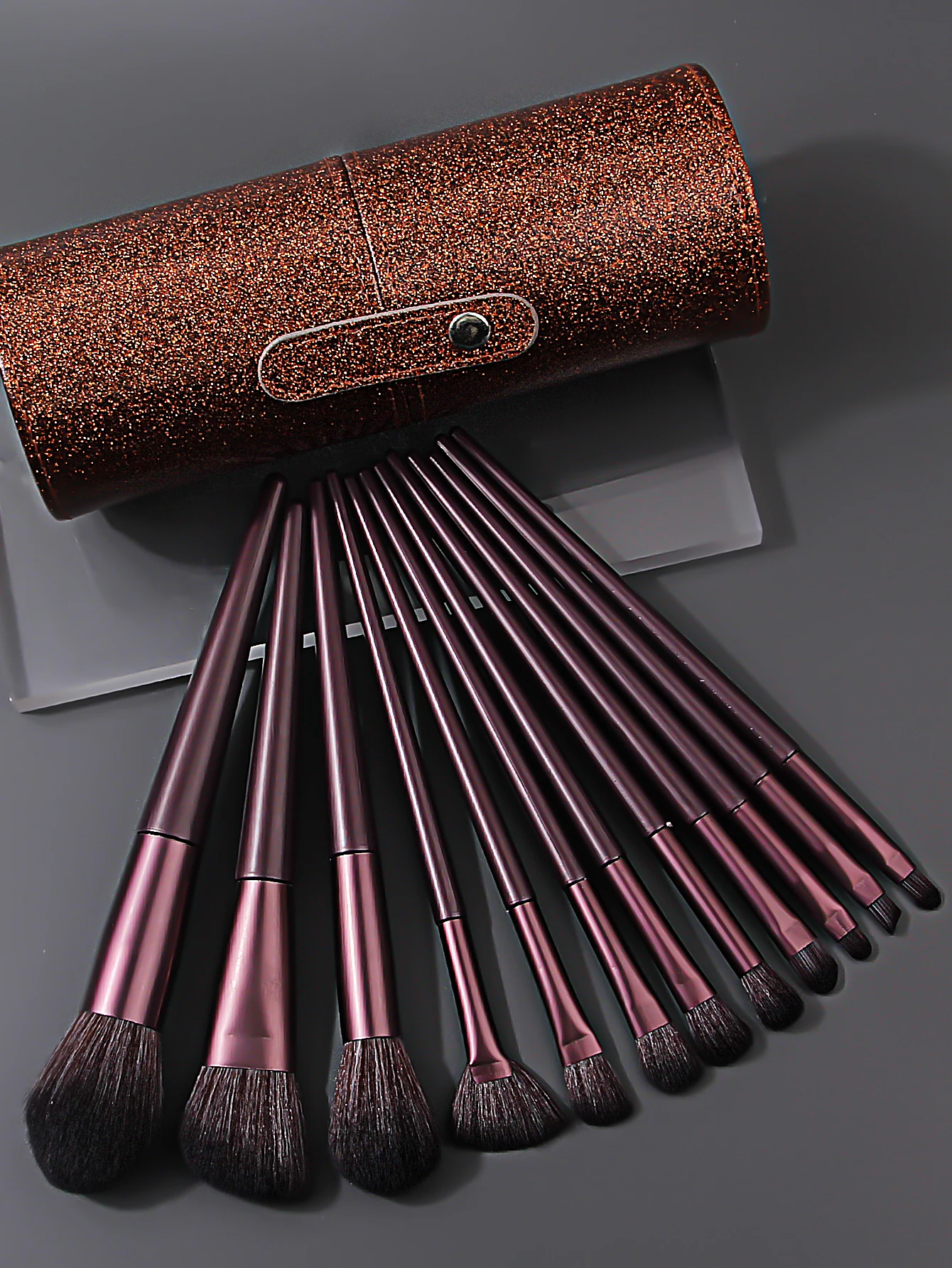 Juego de brochas de maquillaje de 12 piezas: rubor, sombra de ojos, corrector, lápiz labial, pincel delineador de ojos, cerdas suaves, herramientas de maquillaje completas + cubo de almacenamiento de 1 piezas