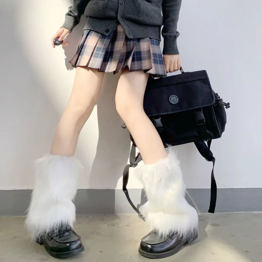 Scaldamuscoli pelosi alla moda in pelliccia sintetica stile giapponese Y2K calzino lungo a tubo dolce Kawaii calzini alti al ginocchio per ragazze JK