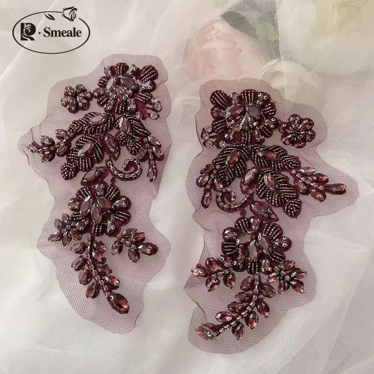 Glasbohrer, Funkelnde Blumen. Handgenähte Strassblume für Hochzeitskleider, Strass-Mäntel, Verspiegelte Schultern, DIY-Applikation – Detail 2