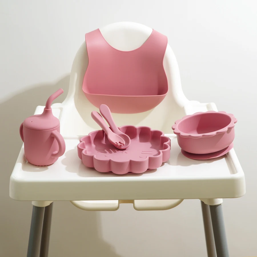 Color Kids Baby Feeding Set Solid Color Utensils Waterproof Bib Cartoon Lion Shape Sucker Dishes Plate Feeding Bowl Spoon Cup