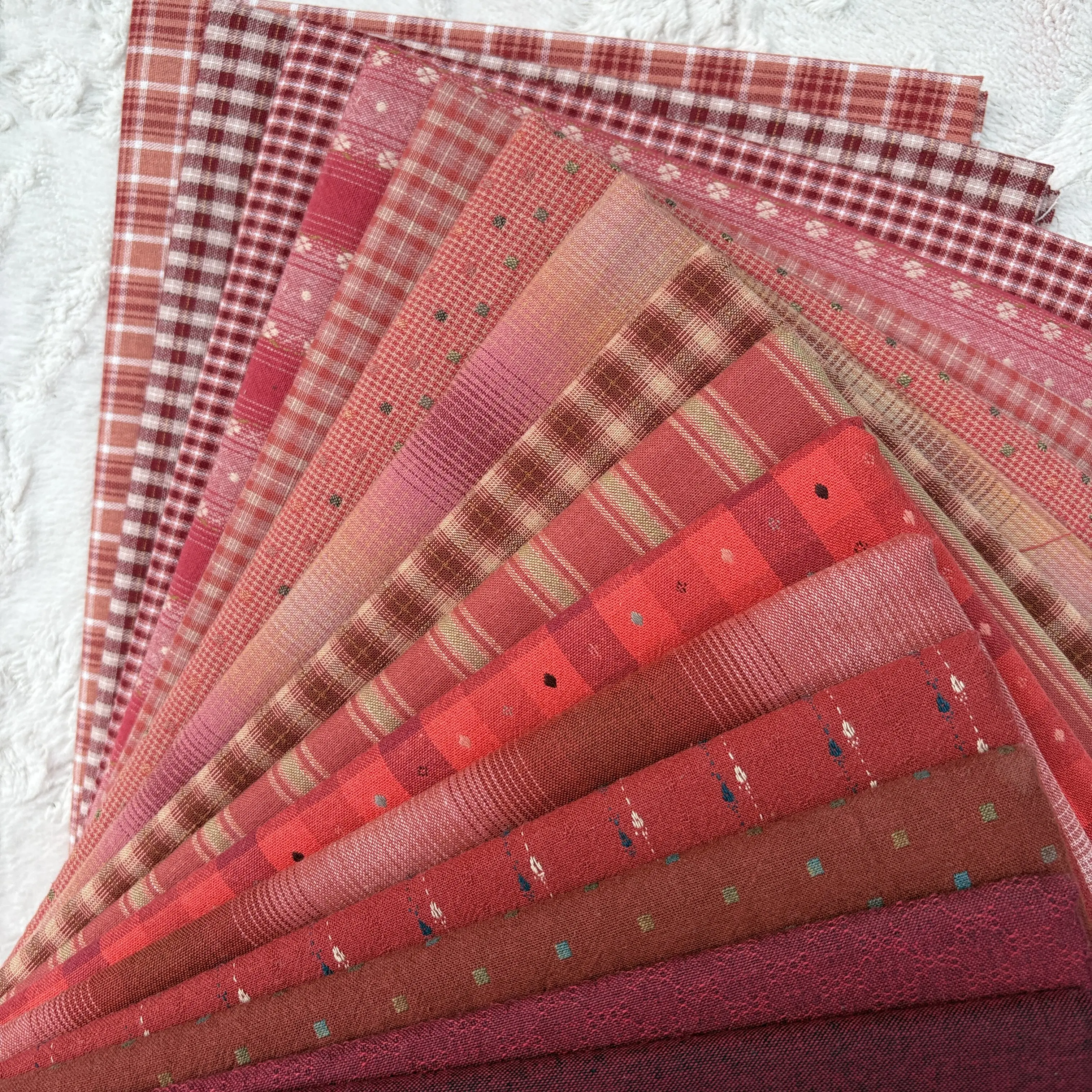 15pc23*33cm Japanese Yarn Dyed Cotton Fabric Patchwork Purse Bag Doll Quilting Craft Material Scrapbooking Sewing Cloth bundle