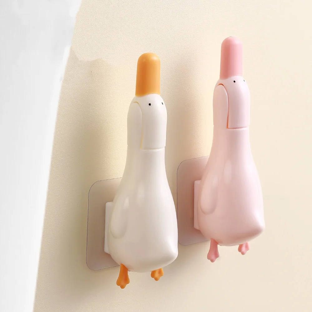 1Pc Multi Functional Cute Duck Bathroom Cleaning Clip, Bathroom Hair Clip, Cute Duck Broom Cleaning Clip