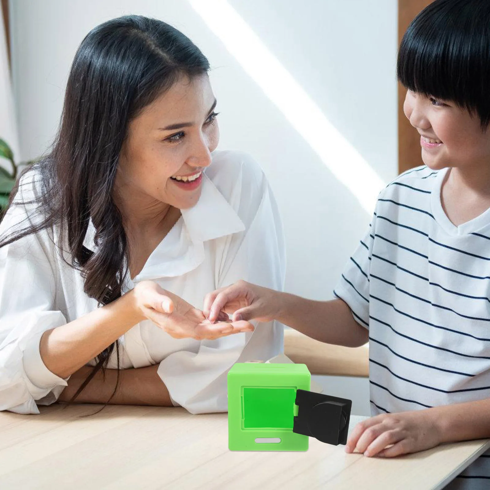 

Мини-шкатулка для монет, депозитный кодовый замок, банкнота, хранение наличных, безопасный банк экономии места для мальчиков и девочек, банкнот, денежный ящик