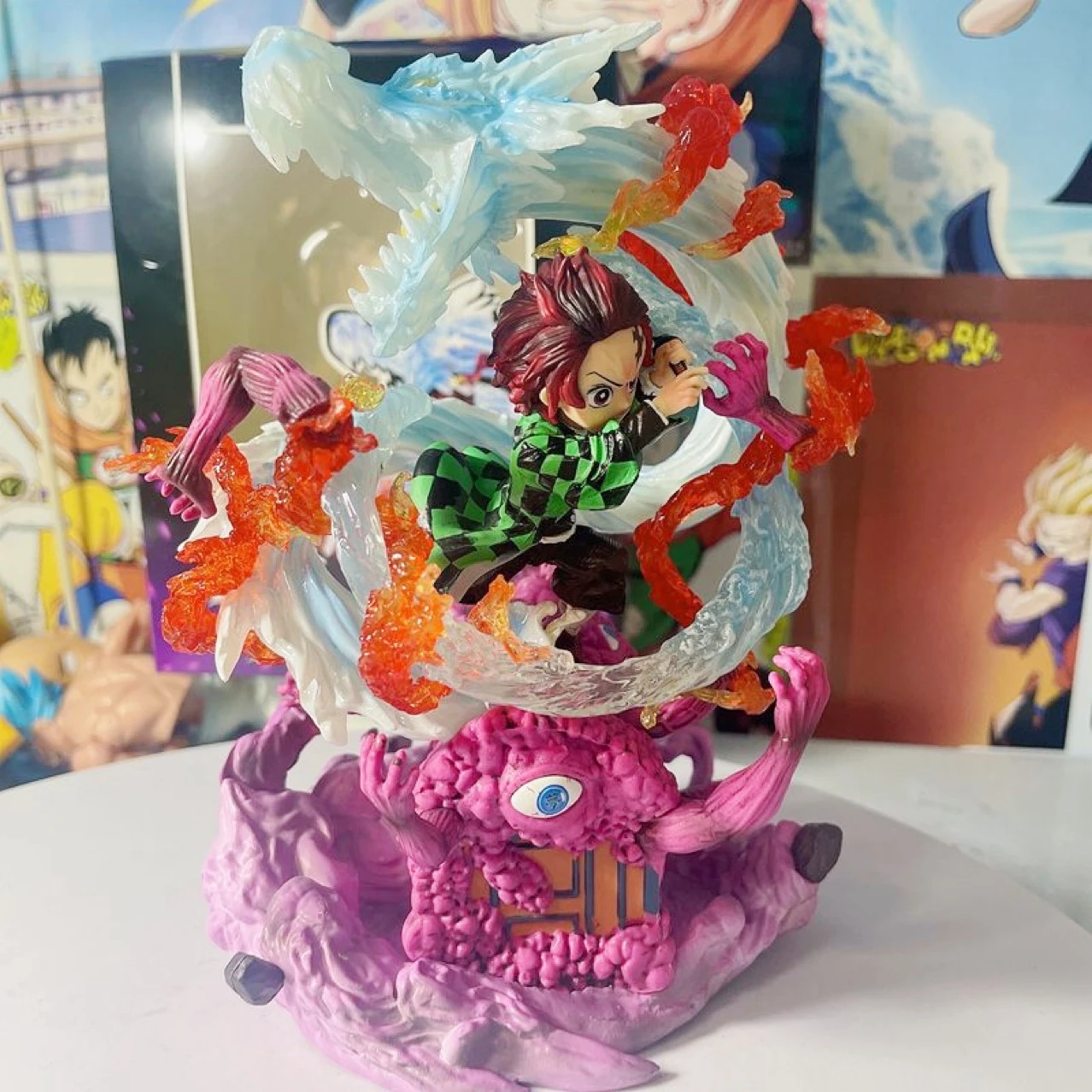 Figure Kamado Tanjirou da 18 cm Anime Demon Slayer Figura Il respiro d'acqua Figurina Decorazione del desktop Giocattolo in edizione limitata