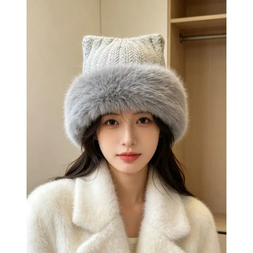 Polyester Fuzzy Knitted Bucket Hat Faux Fur Brim Earflap Winter Ear Protection Hat 56cm To 60cm Head Circumference
