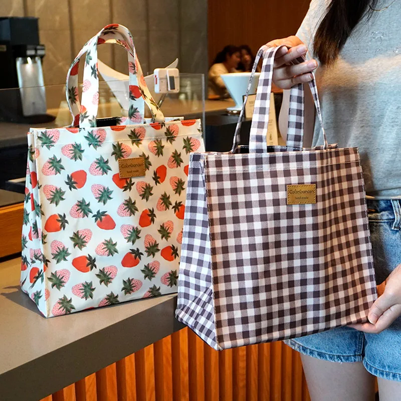 summer-style-portable-ladies-swimming-beach-bag-hollow-out-design-storage-bag-multi-functional-handbag-easy-to-carry