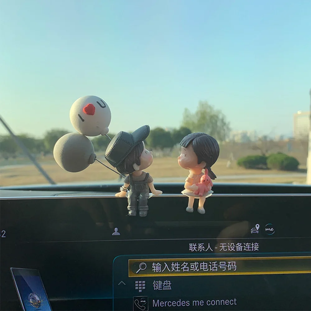 Cute Cartoon Couples Action Figure Figurines Balloon Ornament Desktop Home Decoration Auto Interior Dashboard Decor
