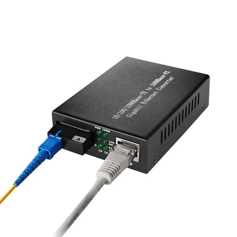 Dreiteilige Lieferung Ethernet-Switch Glasfaser-Transceiver 100 Mbit/s Gigabit-Netzwerk-Switch Ethernet Fiber Optical Media Converter