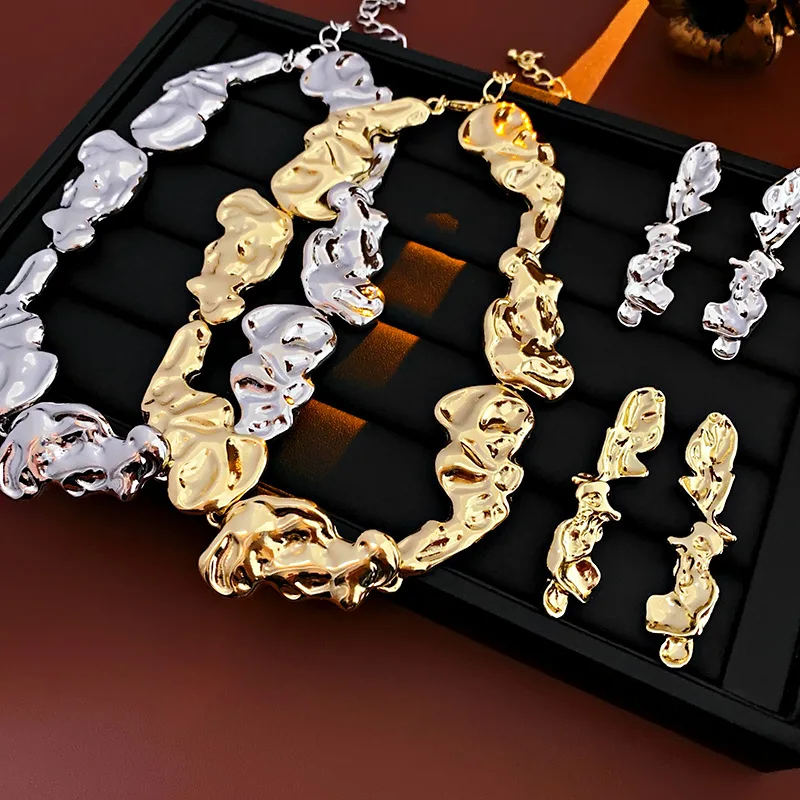 Irregular Molten Metal Texture Choker Necklace Earring Jewelry Set Two Tone Silver Gold Abstract Minimalist Women Jewelry N