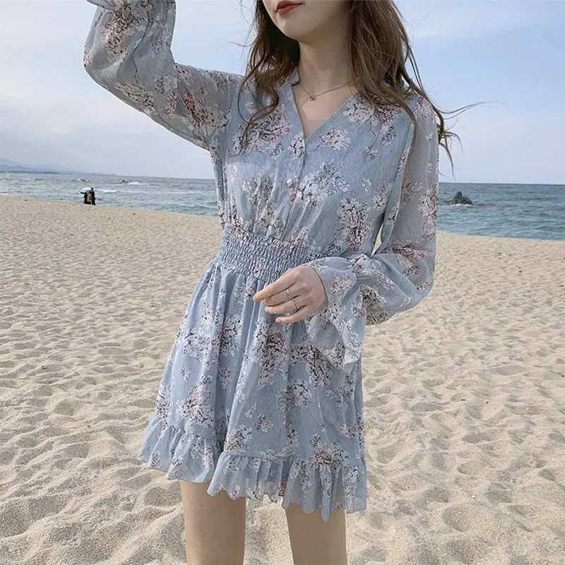 

2024 New French Style Vintage Long Sleeve Floral Print Chiffon Summer Dress for Women V-neck Ruffles Casual Beach Vacation Dress