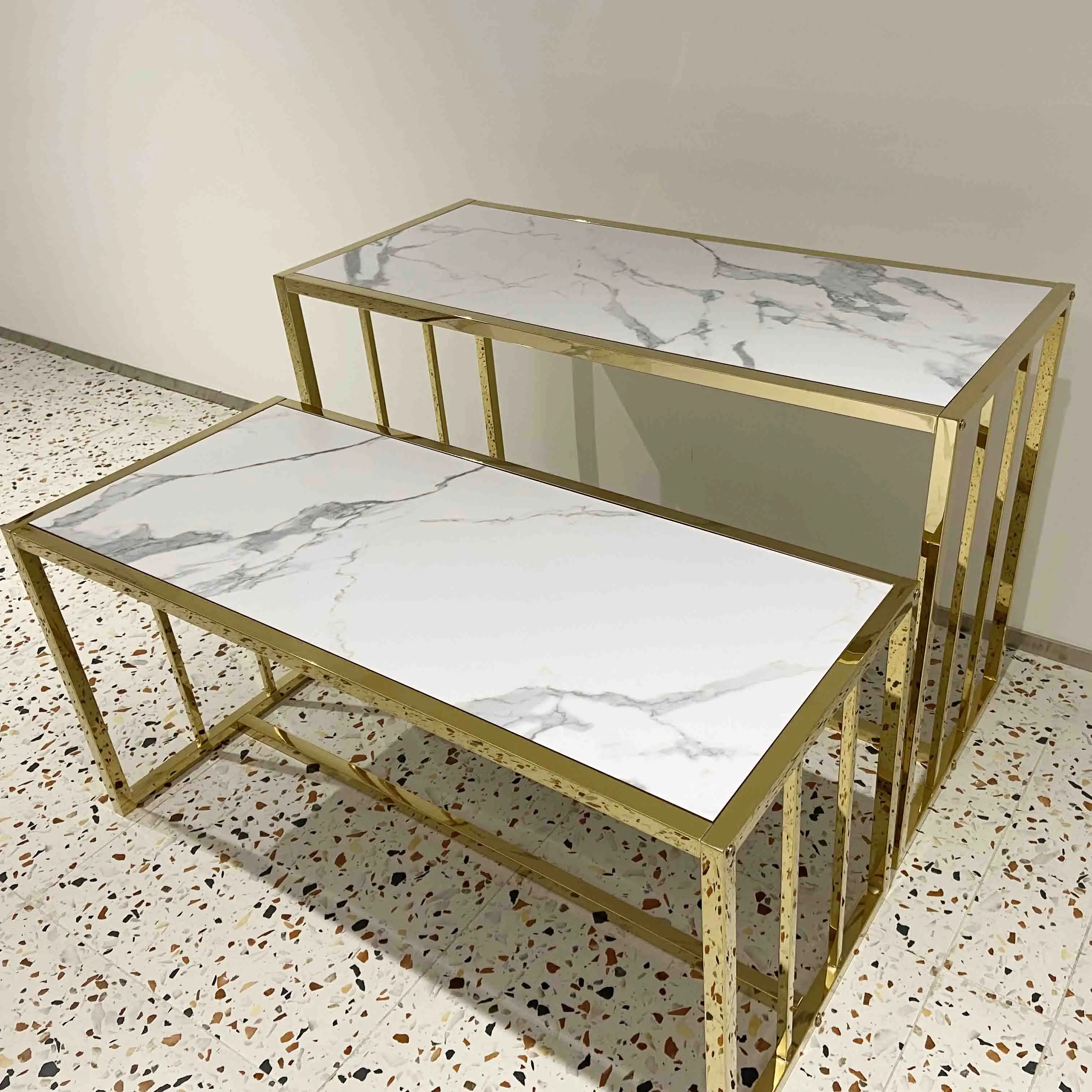 Boutique Store Design Nested End Table Set Clothes Rack Shop Fitting Gold Counter Top Shoe Stand Metal Nesting Display Table