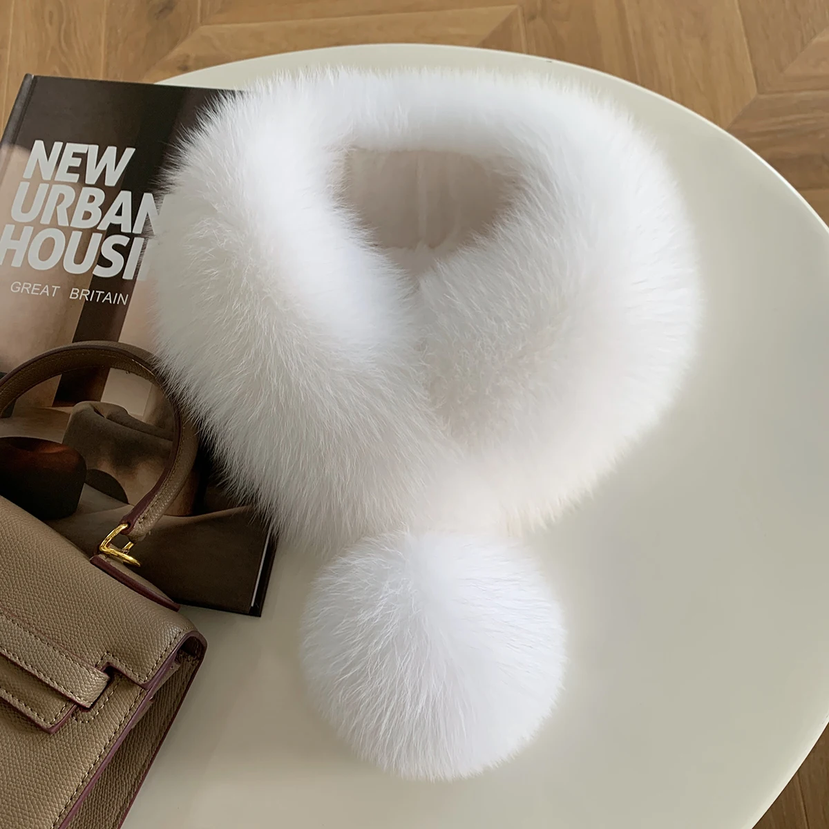 2023 Winter New Real Fox Fur Scarf With Pom pom Fashion Warm Genuine Fur Scarves Thick Warm Short Natural Fur Neck Warmer