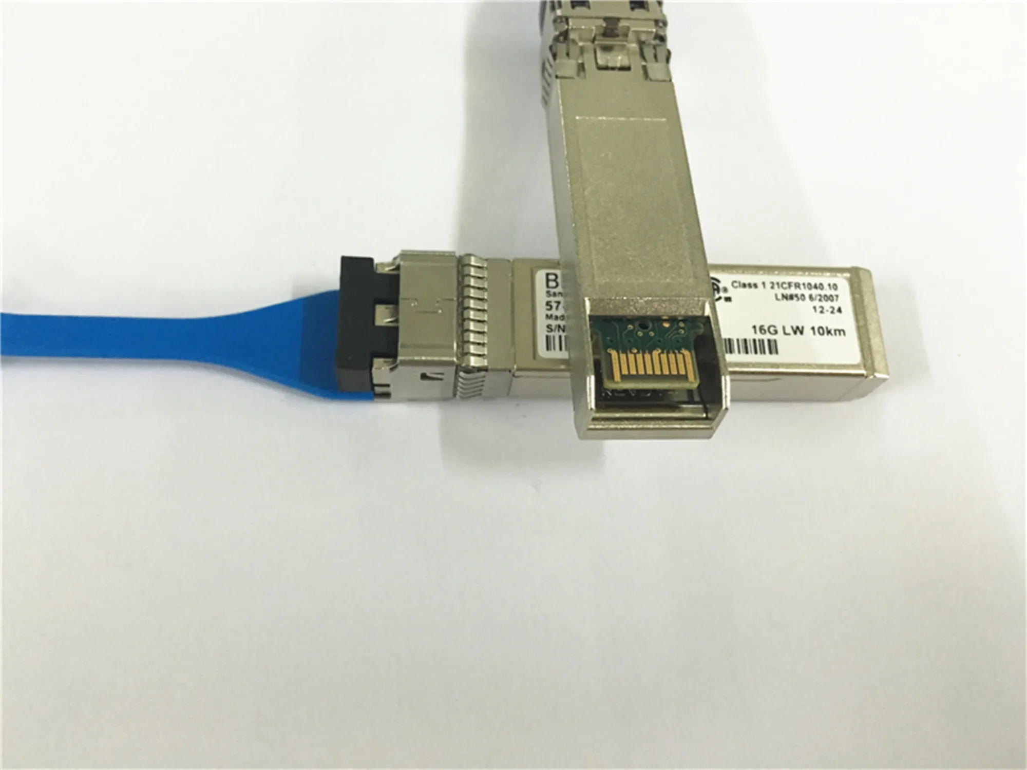 Brocade 57-0000089-01/FC 16G SFP+ LW 1310nm 10km Used in DCX 6520,6510,6505 Single Module Optical Fiber Transceiver/brocade 16g