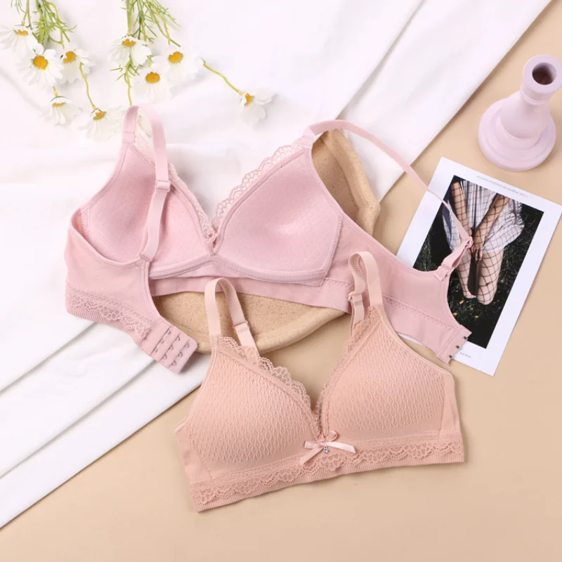 New Girls Underwear Women\'s No Steel Ring Bra Triangle Cup Bra Lace High School Students Girls Students AB Cup Bra Wireless Bra