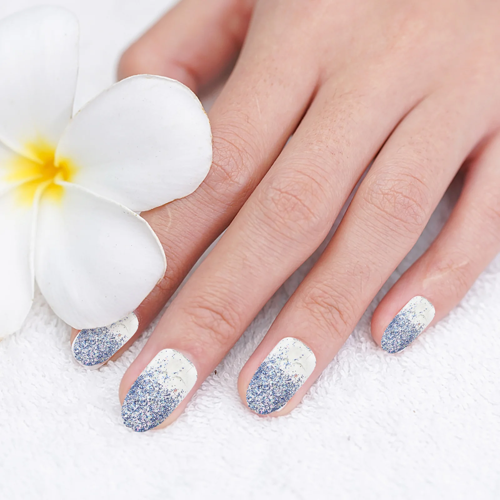 

24Pcs DIY False Nails Full Cover Blue Glitter Powder Removable Fake Nails Tips for Women Girls Nail Art Design