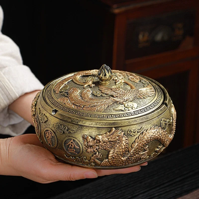 

Round Ashtray Living Room Anti Fly Ash with Lid Ashtray Cigar Ashtrays Home Decoration Accessories Send Boyfriend Gift，ornaments