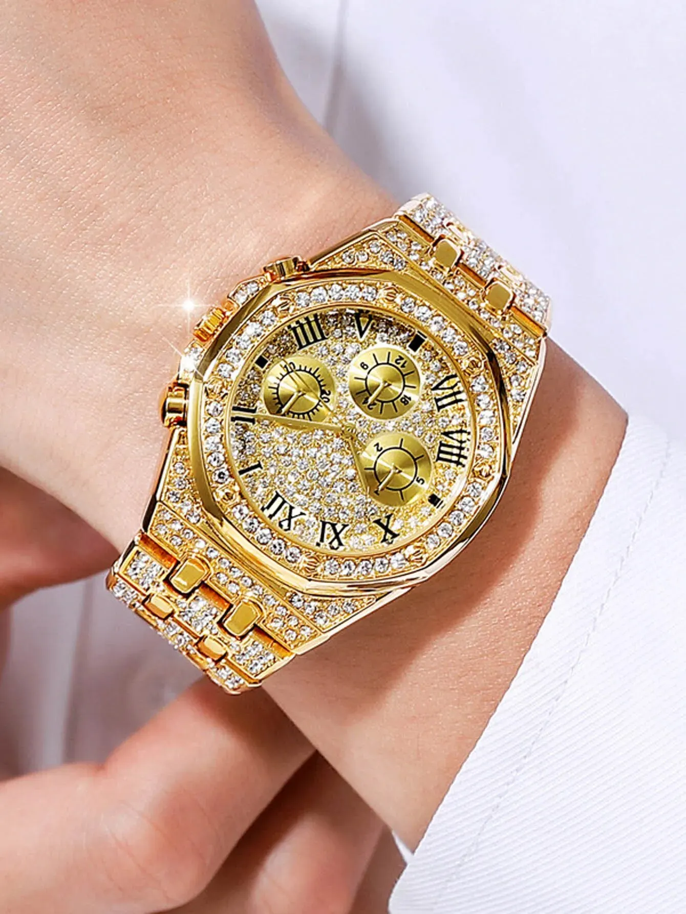 2Pcs Fashion Trend Luxury Luxury Hip Hop Three Eyes Rome Full Of Diamonds British Watch Atmospheric Diamond Bracelet Gift Set