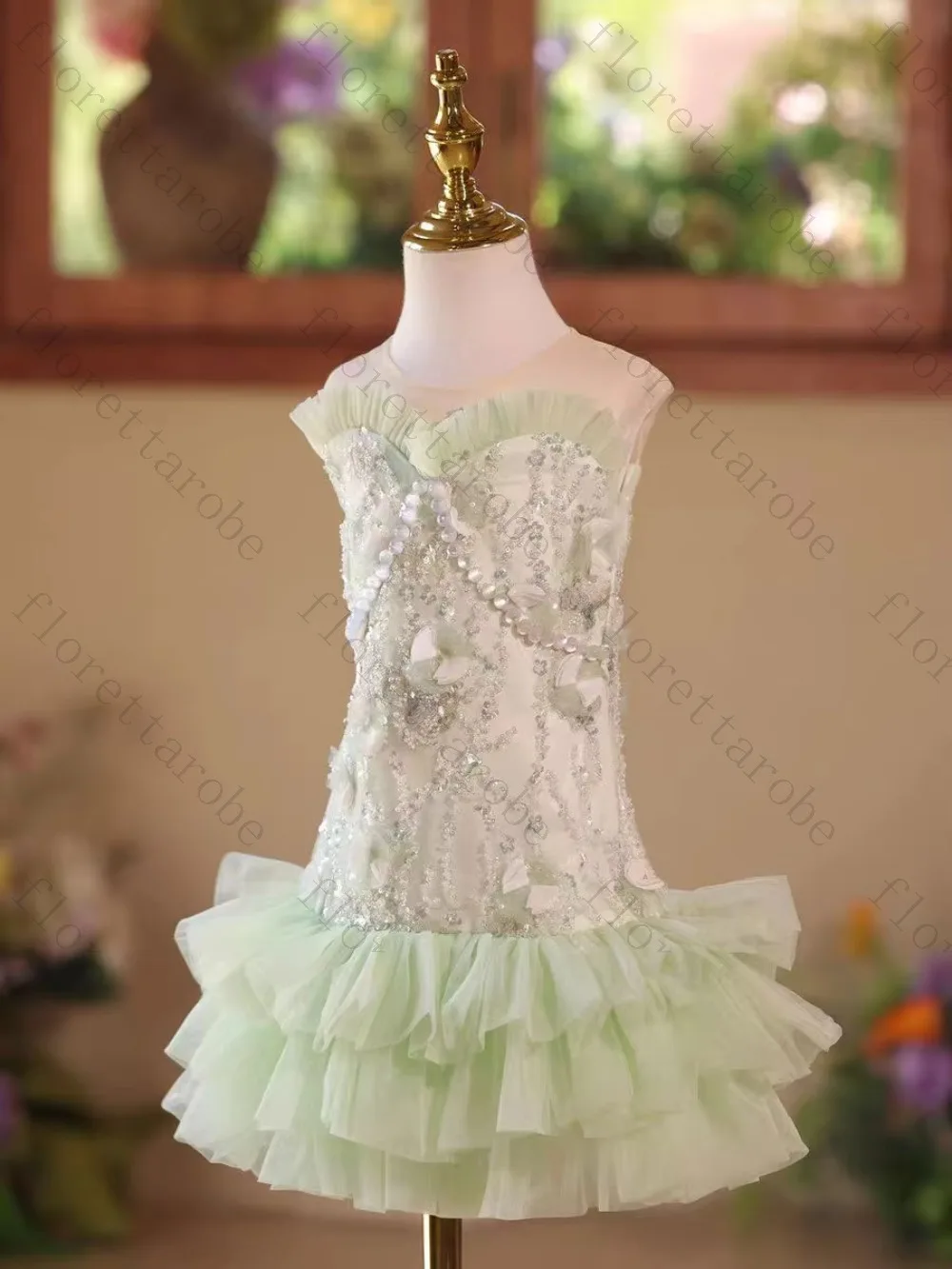 Customized Green Flower Girl Dress A Line Short Off Shoulder Sleeveless Tulle Sequin Pearl Beaded Ruffle Wedding Kids Party Gown