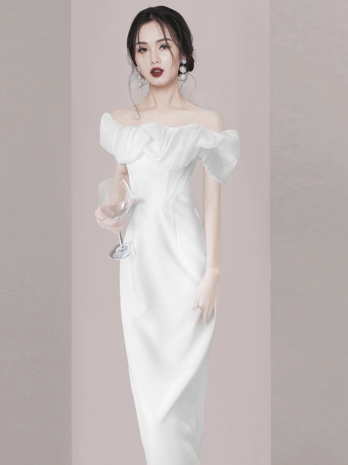 

Spring 2026 Sexy One-oulder Dr Evening Gown Ele Host Dr Women's Faionable Mid-Waist A-Line Skirt Wedding Par