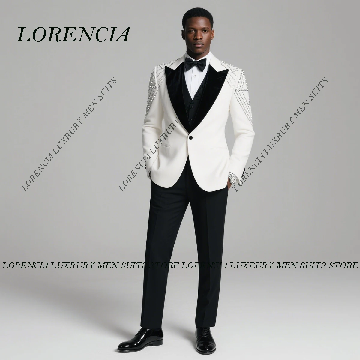 

Customized Luxury Crystals Men Suits Peaked Lapel Groom Tuxedos Rhinestones 2 Pieces Sets Party Prom Blazer Slim Costume Homme
