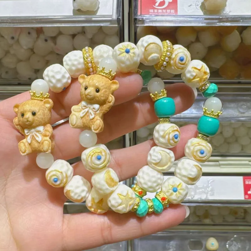 

Antlers Teddy Bear Moon Single Ring Bracelet with Phosphate Magnesium Ore Turquoise