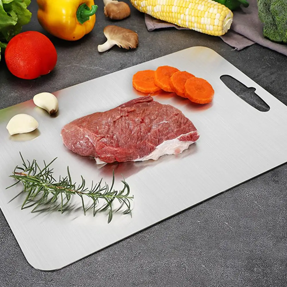 

Small Vegetable Cutting Board Easy to Clean Cutting Board Durable Stainless Steel Cutting Board with Non-slip Design for Kitchen