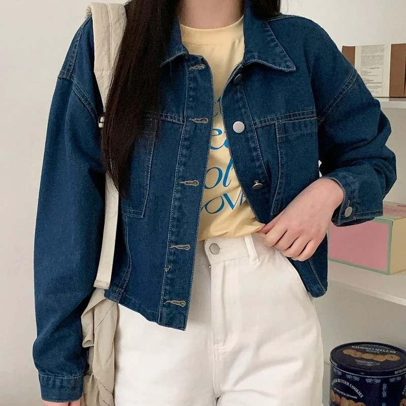 

REALEFT винтажная джинсовая куртка с двойными карманами, женская новинка 2025 года, повседневная свободная джинсовая короткая верхняя одежда с длинными рукавами и отложным воротником