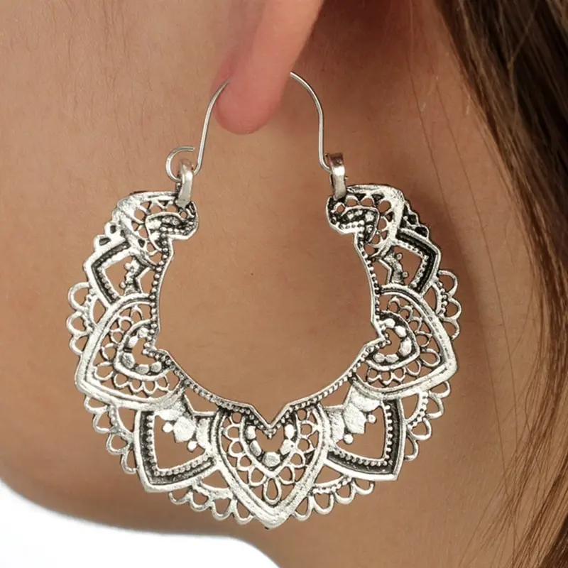 #49 Top Hoop Earrings Picks for Every Budget