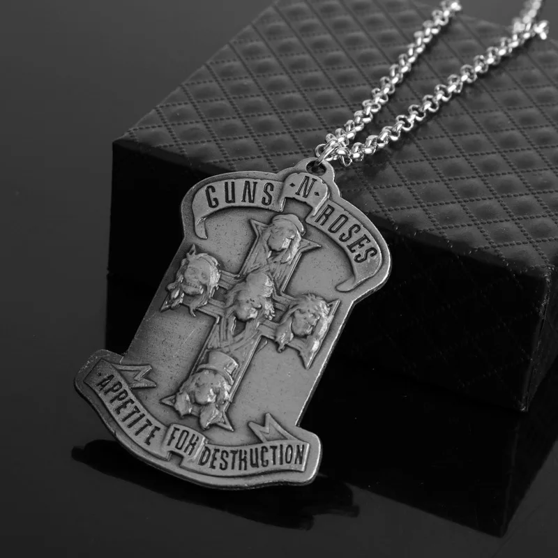 جديد البومة منزل جديد أميتي القمر المفاتيح قلادة موضة رائعة الفلورسنت تألق المينا قلادة للمرأة فتاة الكرتون