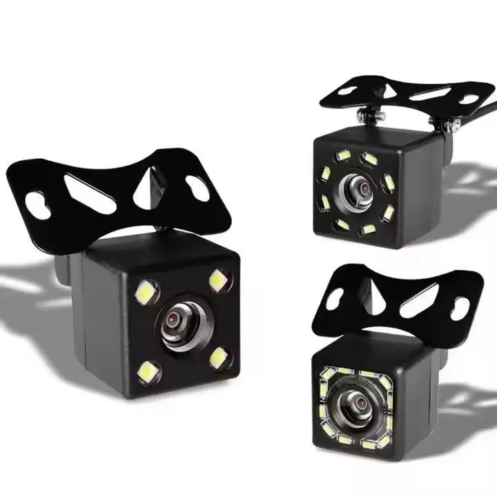Telecamera di backup per auto con visione notturna a 12 LED Telecamera per retromarcia per auto impermeabile da 170 gradi Telecamera per retromarcia AHD CCD