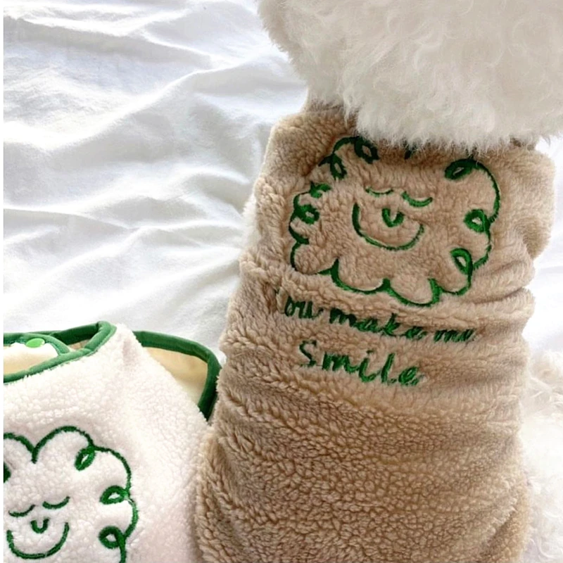 White Smiling Dog Clothes Autumn and Winter Clothes Warm Pet Vest Puppy Open Shirt Fashion Cotton Clothes Soft Pet Clothes