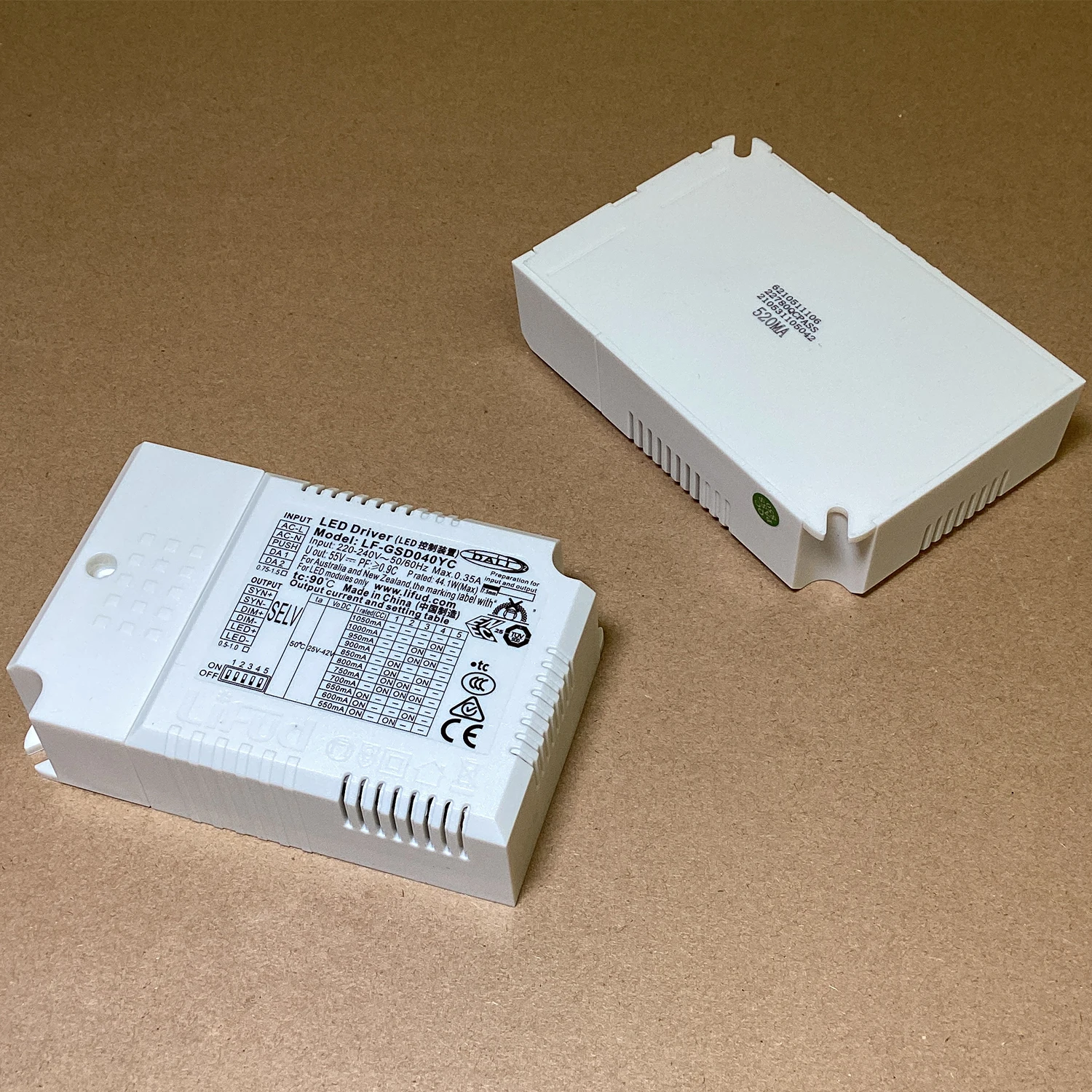 DALI-2 DT6 5-in-1 Dimming LED Driver Dimmable 0-10V PWM pushDIM Rx One Transformer ALL Dimming Option LF-GSD040YC