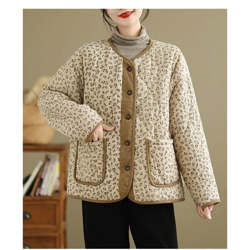 Retro Coat for Women with Floral Thin and Warm Cotton Coat Loose Fat Mm Contrast Jacket for Women - Image 4