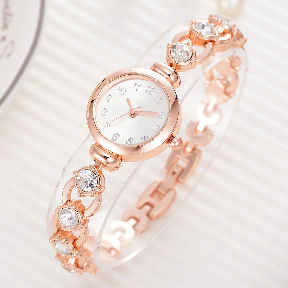 

Fashion Golden Women's Bracelet Watch Elegant Quartz Movement Wrist Watch Perfect Gift for Valentine's Day Christmas Birthday