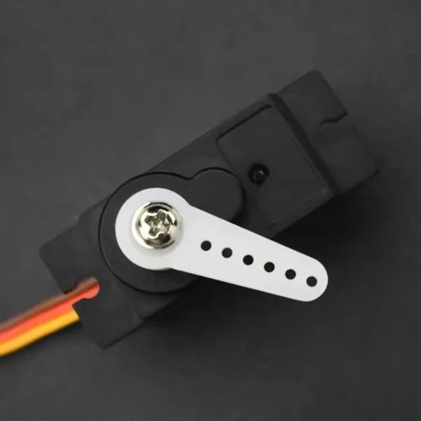 9g 300 °   servo d'embrayage