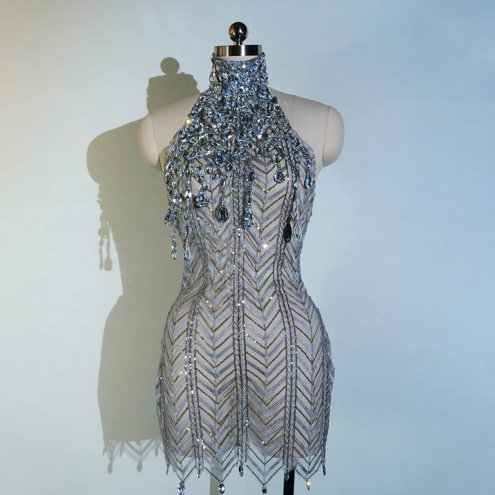

A Sparkling Diamond Grey Offtheshoulder Dress With A Sexy Halter Neck To Celebrate The Birthday Party And Perform Dance Costumes