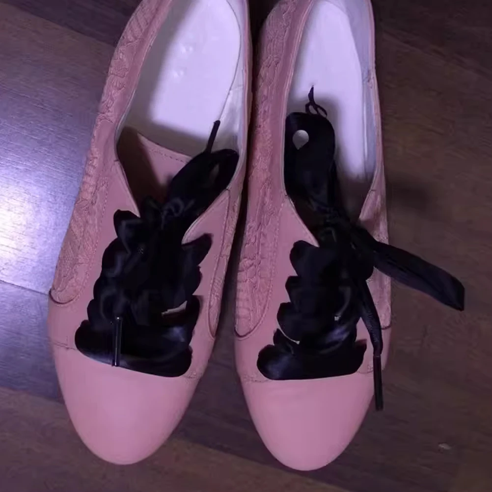 

2Pairs Wide Flat Ribbon Shoelaces Soft Polyester Shoelaces Durable for Sneakers Boots Women Fashionable Shoe Strings