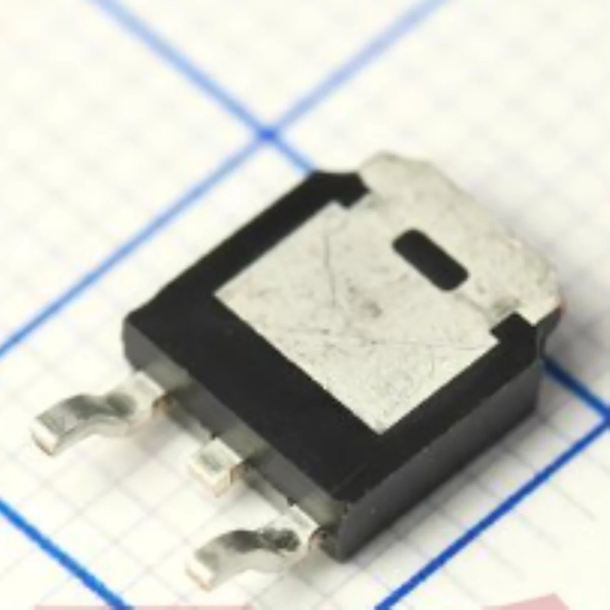 10PCS CRTD045N03L new Original MOSFET N-Channel TO-252-2  30V 80A 101W RDS(on):3.1m 045N03L