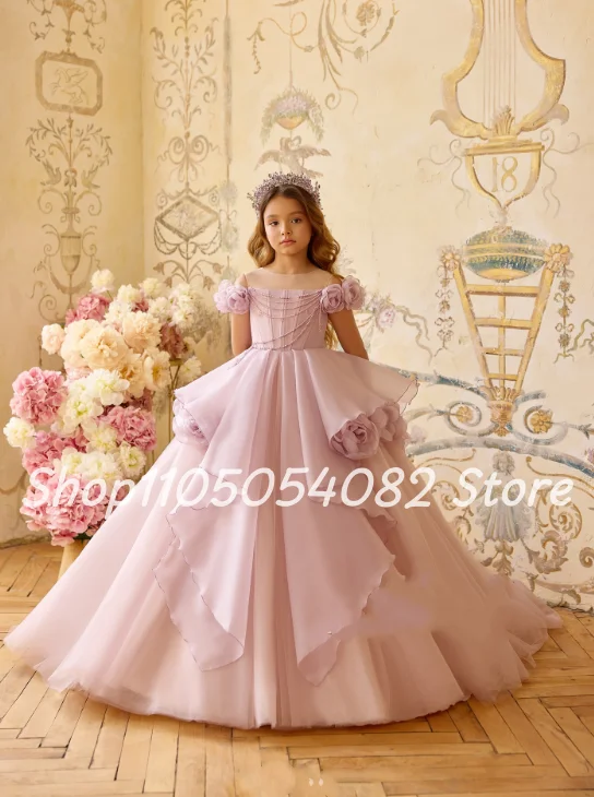 

Customized Light Pink Appliqué Romantic Flower Girl Dress Round Neck Beaded 3D Appliqué A-Line Pleated Wedding Flower Girl Dress