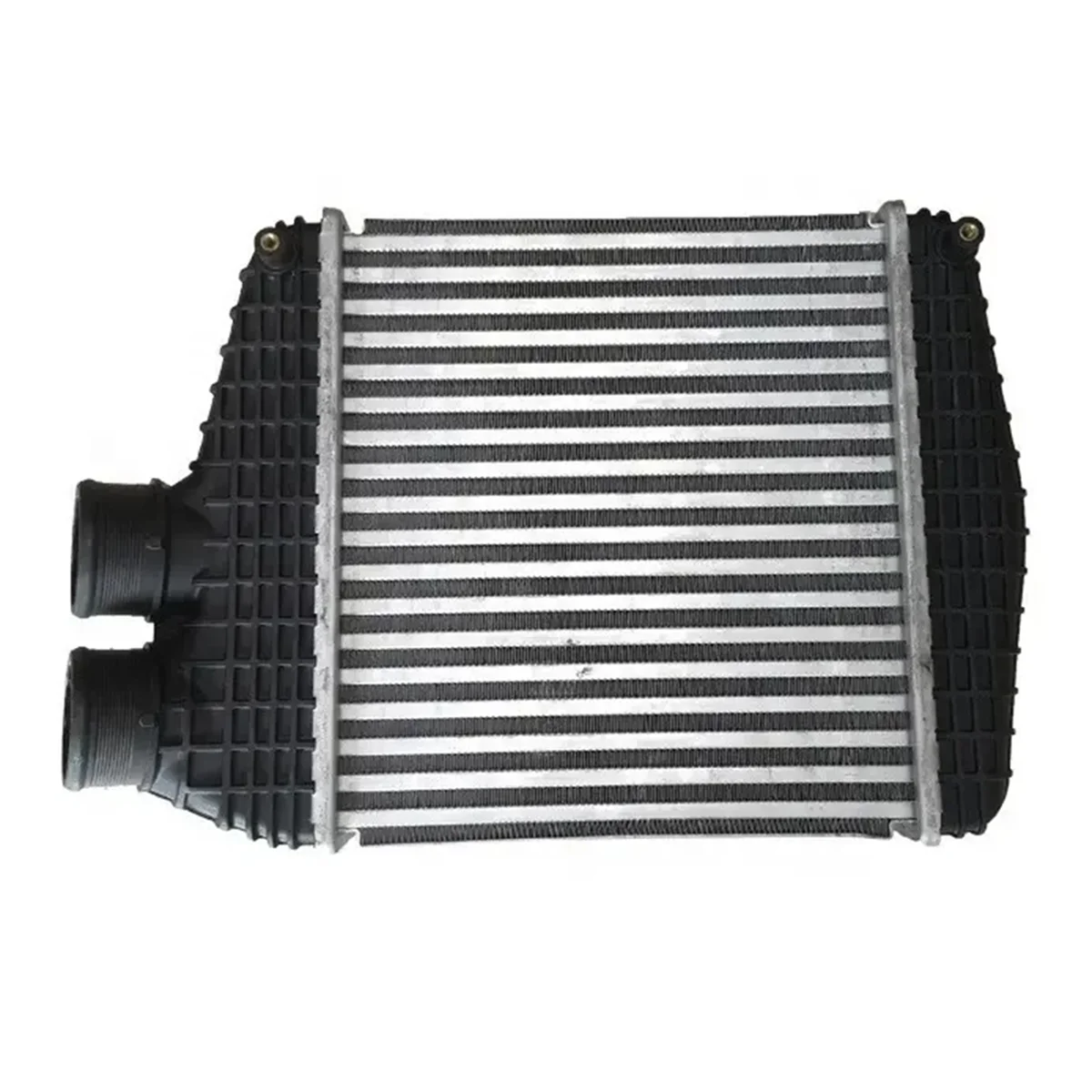 Car Left Center Radiator Intercooler Part Number 670035636 670035635 for Quattroporte