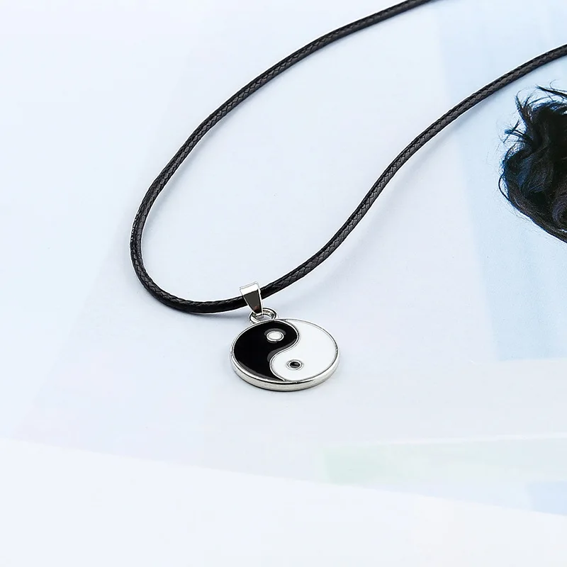 New Punk Tai Chi Yin Yang Eight Trigrams Pendant Necklaces for Women Double Sided Black White PU Leather Collar Girlfriend Gift