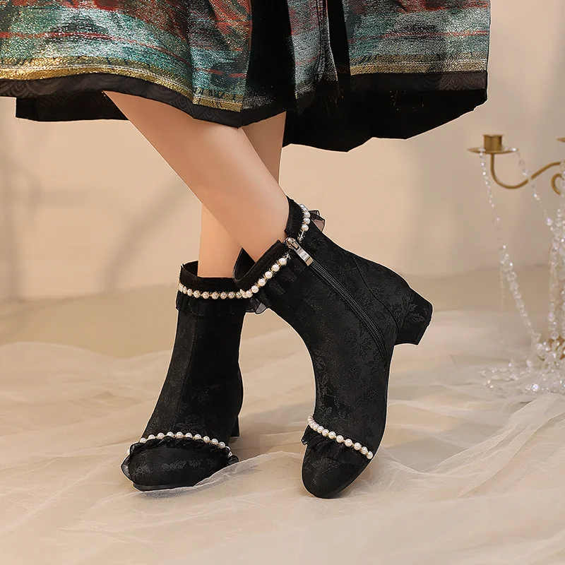 

YQBTDL, милые кружевные ботильоны с рюшами в японском стиле, женская модная обувь в стиле Харадзюку с шипами и бусинами, вечерние женские туфли 2025