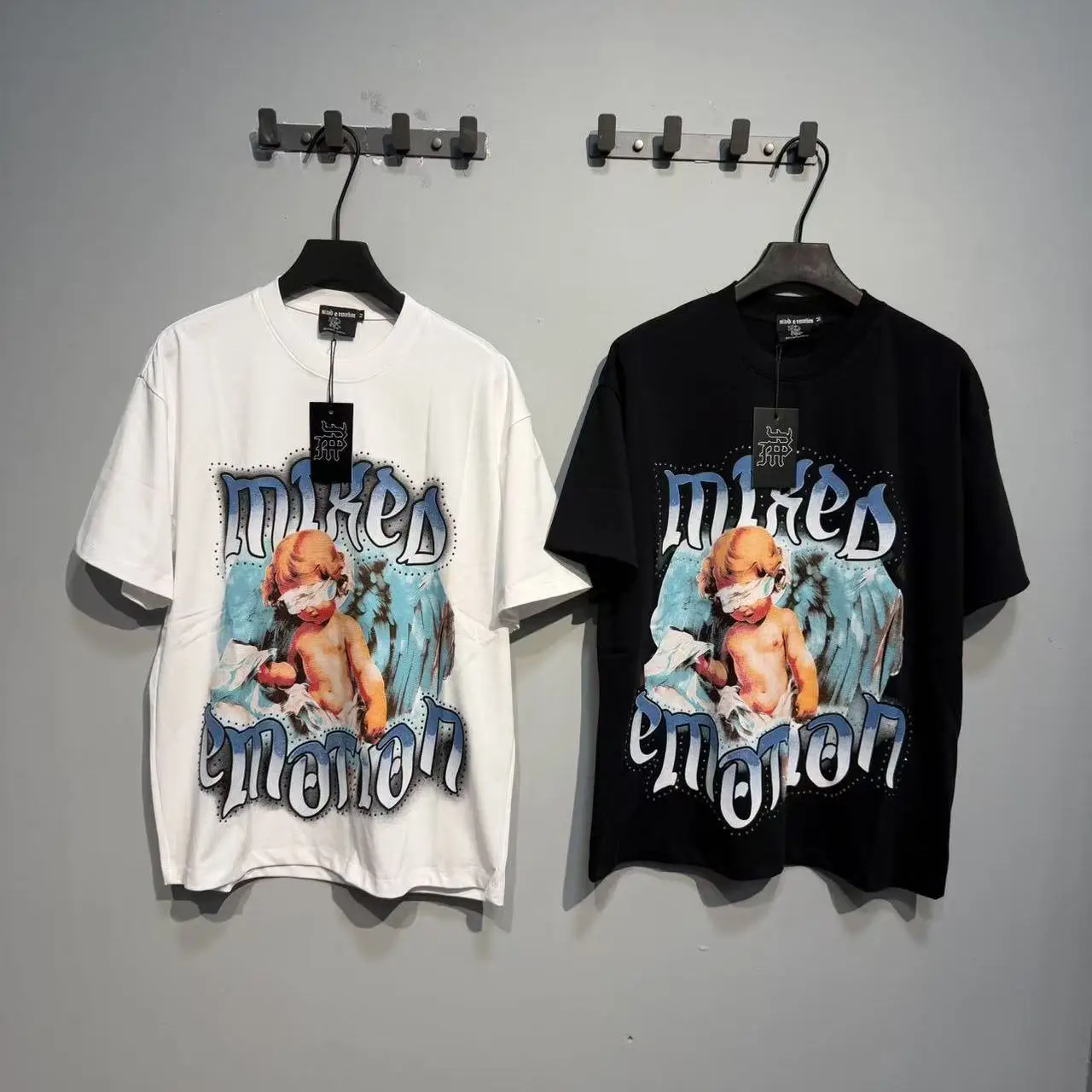 Mixed Emotion Blindfold Angel Print High Street Loose Fit Pure Cotton Short Sleeve T-Shirt Youthful Trendy Streetwear Citywalk