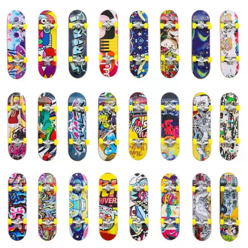 /GJ/Cute Kids Children Mini Fingerboard Skate Boarding Gifts Party Toy Random 1PC