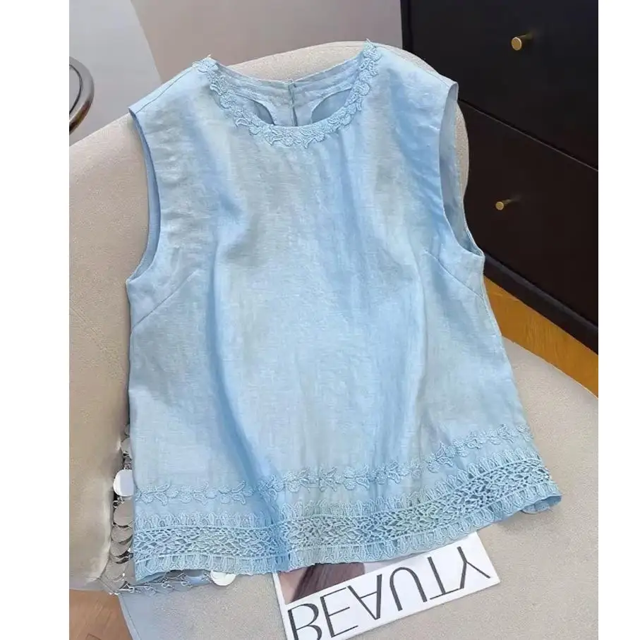 Elegant Sleeveless Blouse Women 2025 Summer Luxury Light Blue Lace Embroidery Tops High-End Chic Round Neck Tank Korean Style