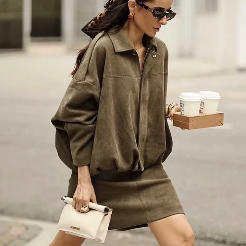 מעילים ומעילים