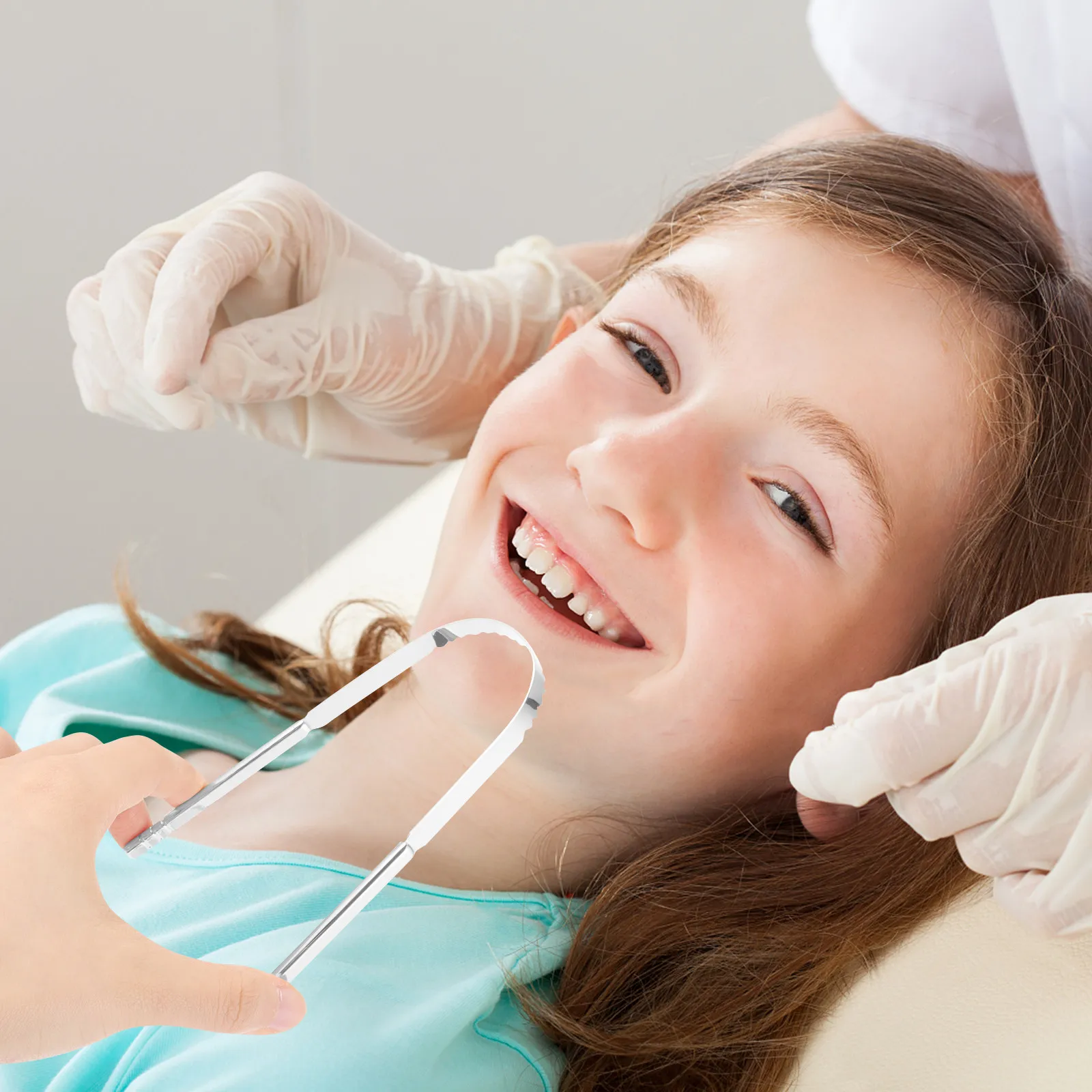 

Набор из 2 скребков для языка U-образной формы, регулируемый, для ухода за полостью рта, профессиональный стоматологический инструмент, освежитель дыхания, для удаления налета с языка